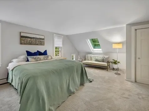 24 Peaceful Way Tiverton RI 02878