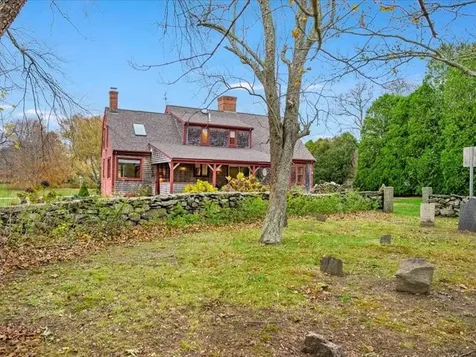 24 Peaceful Way Tiverton RI 02878