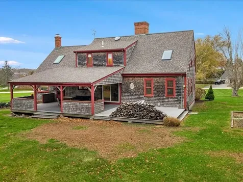 24 Peaceful Way Tiverton RI 02878