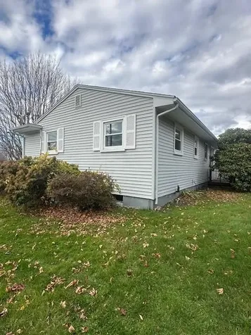 342 Mail Coach Road Portsmouth RI 02871