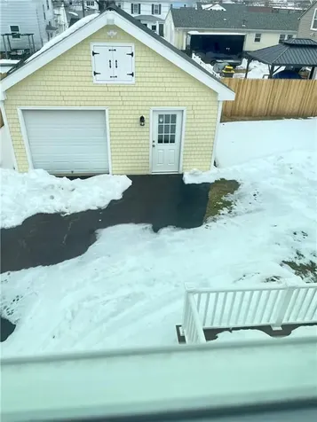 170 Schuyler Street East Providence RI 02914