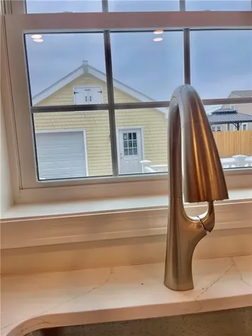 170 Schuyler Street East Providence RI 02914