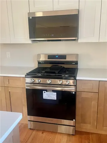 170 Schuyler Street East Providence RI 02914