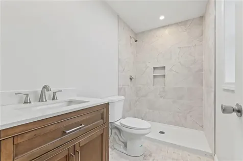 170 Schuyler Street East Providence RI 02914