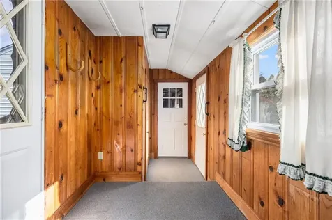 118 Wolcott Avenue Middletown RI 02842