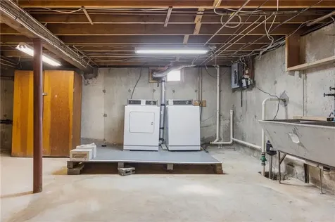 118 Wolcott Avenue Middletown RI 02842