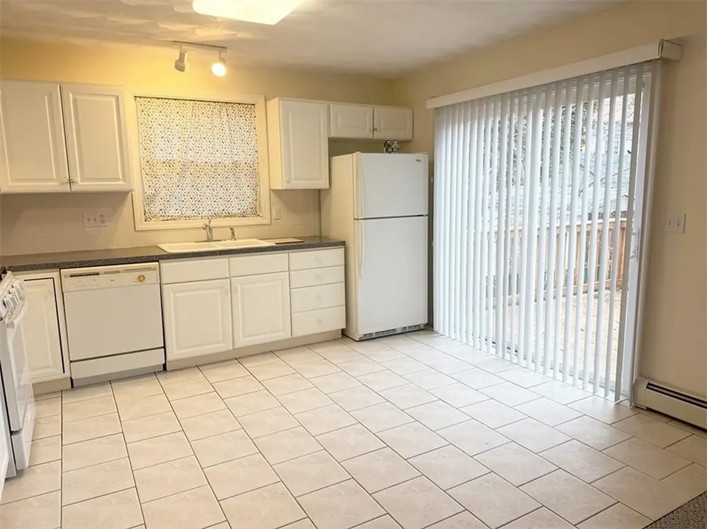 121 Hillwood Street Cranston RI 02920