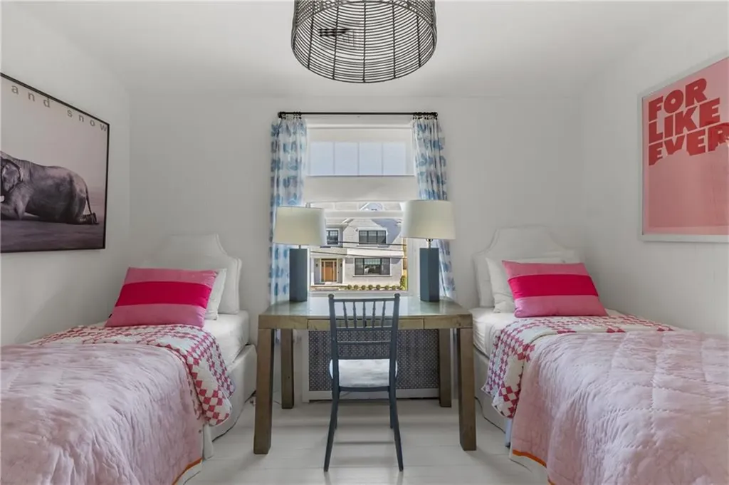 193 Coggeshall Avenue Newport RI 02840