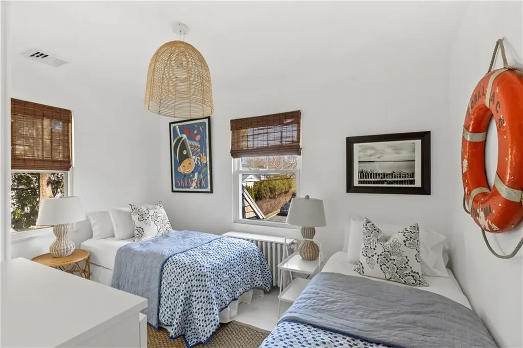 193 Coggeshall Avenue Newport RI 02840