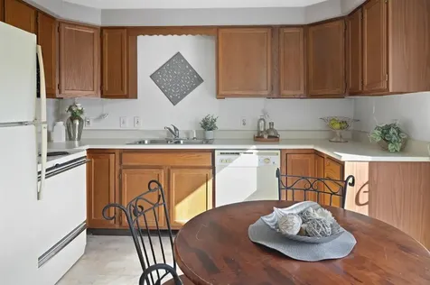 200 Post Road Warwick RI 02888