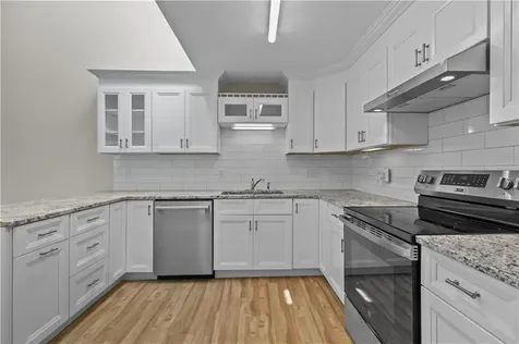 6 Fox Run Road Portsmouth RI 02871