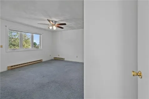 6 Fox Run Road Portsmouth RI 02871