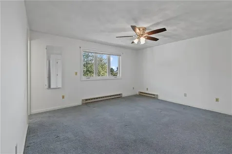 6 Fox Run Road Portsmouth RI 02871