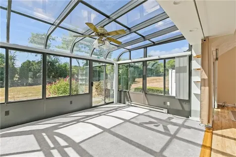 6 Fox Run Road Portsmouth RI 02871