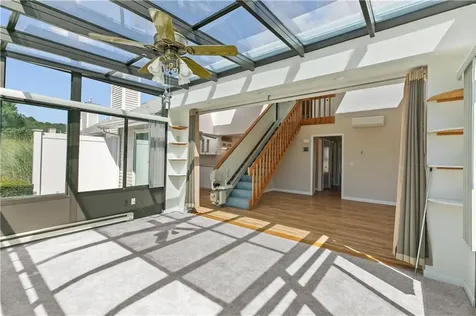 6 Fox Run Road Portsmouth RI 02871