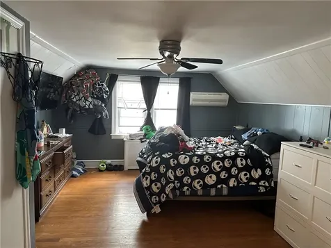 55 Columbus Boulevard Cranston RI 02910