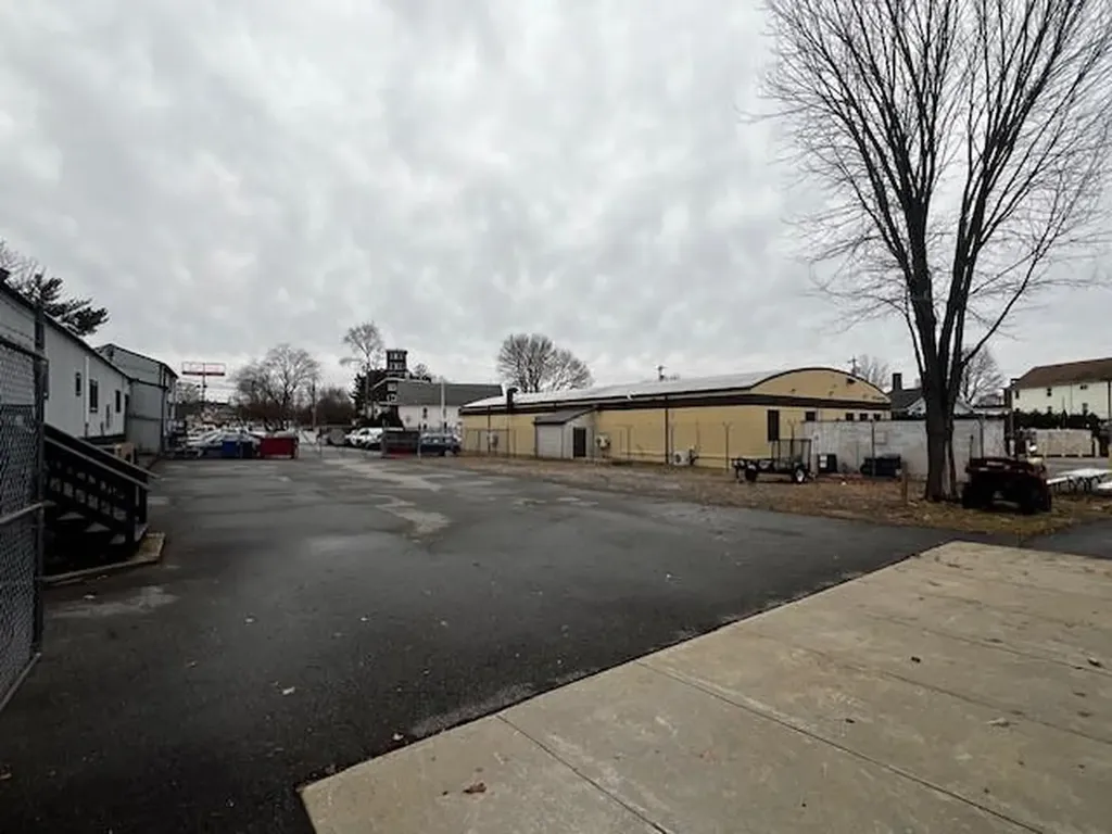 51 Cole Street Warren RI 02885