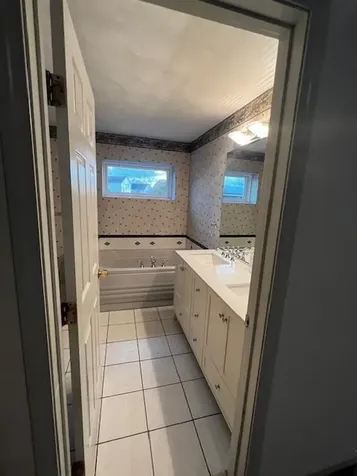 51 Cole Street Warren RI 02885