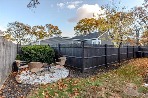 122 New Road East Providence RI 02916