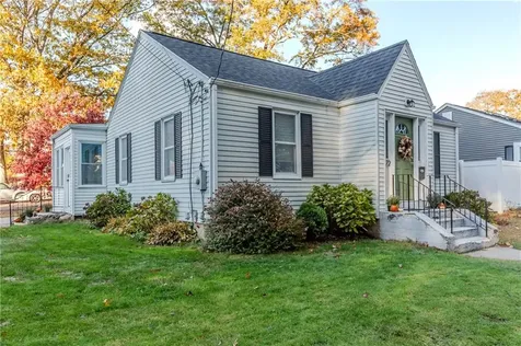 122 New Road East Providence RI 02916