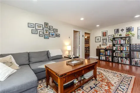 122 New Road East Providence RI 02916