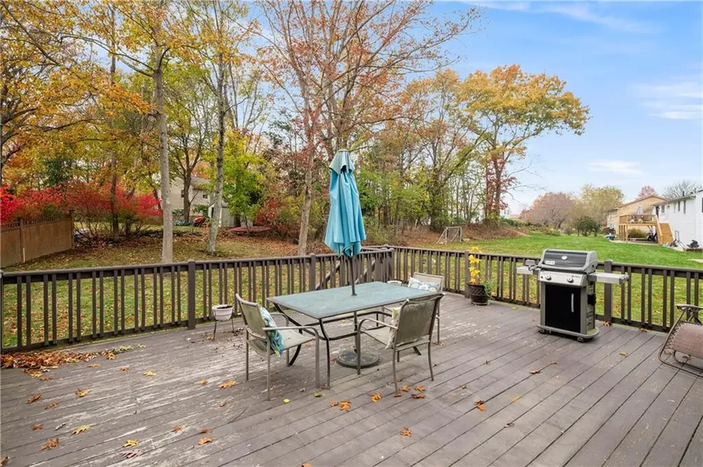 11 Secluded Court Cumberland RI 02864
