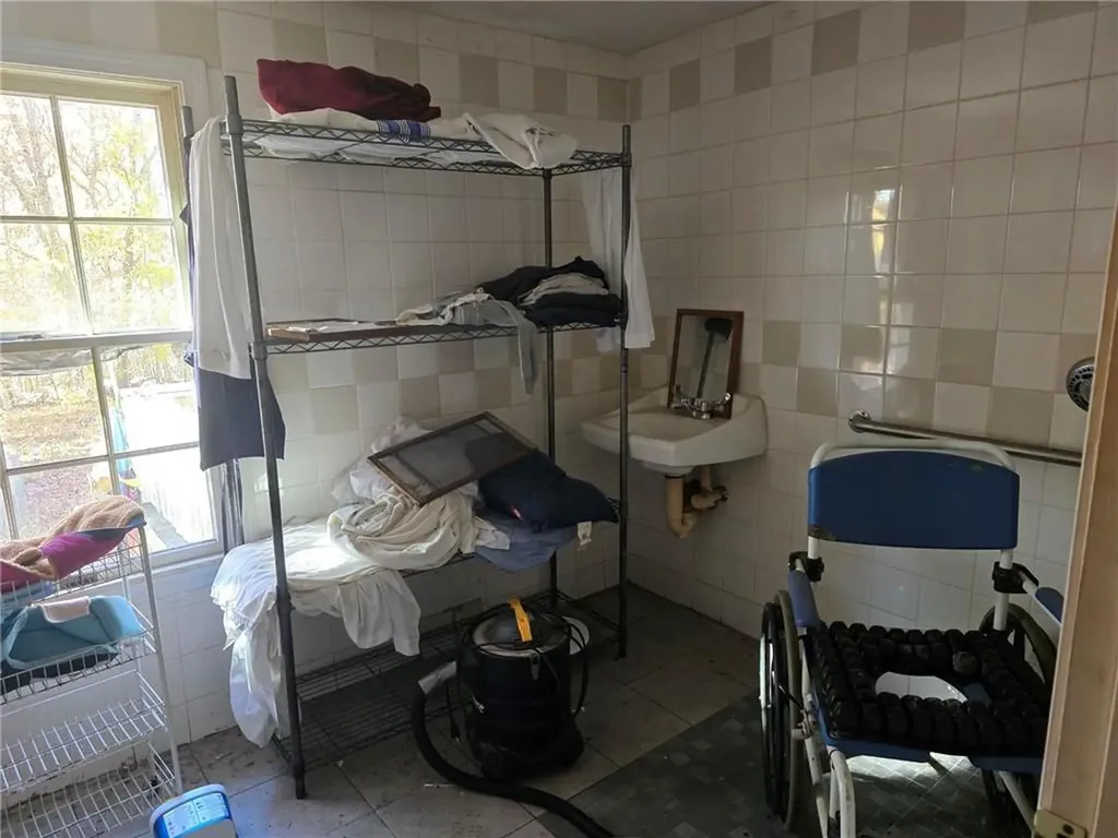 449 Victory Highway West Greenwich RI 02817