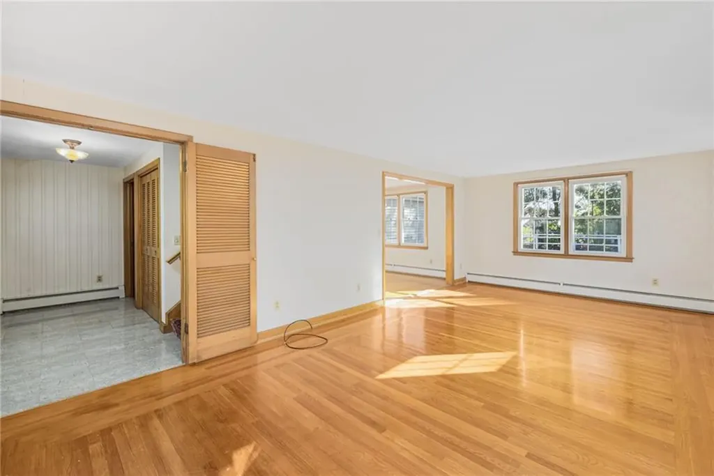 28 Hybrid Drive Cranston RI 02920