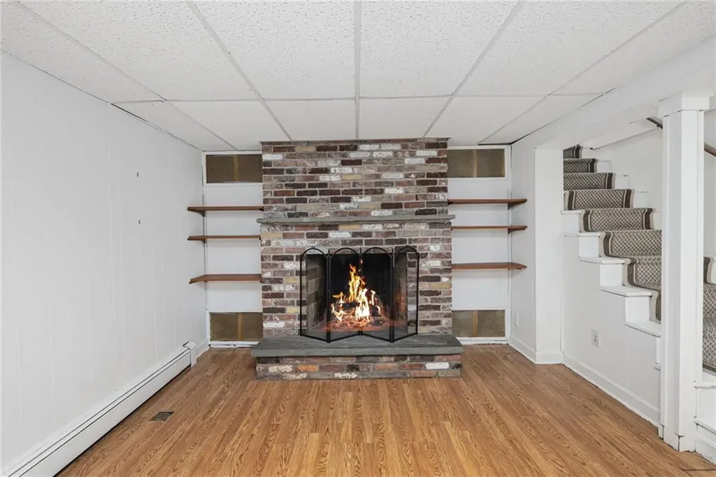 28 Hybrid Drive Cranston RI 02920