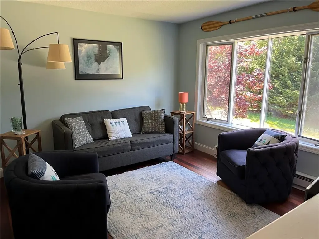 12 Mautucket Road South Kingstown RI 02879