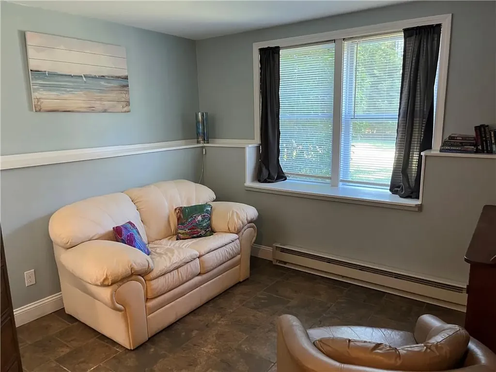 12 Mautucket Road South Kingstown RI 02879