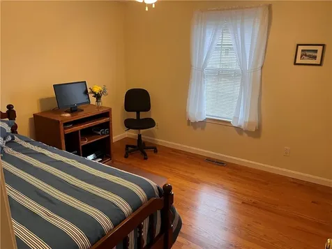 2 Fairlawn Way Lincoln RI 02865