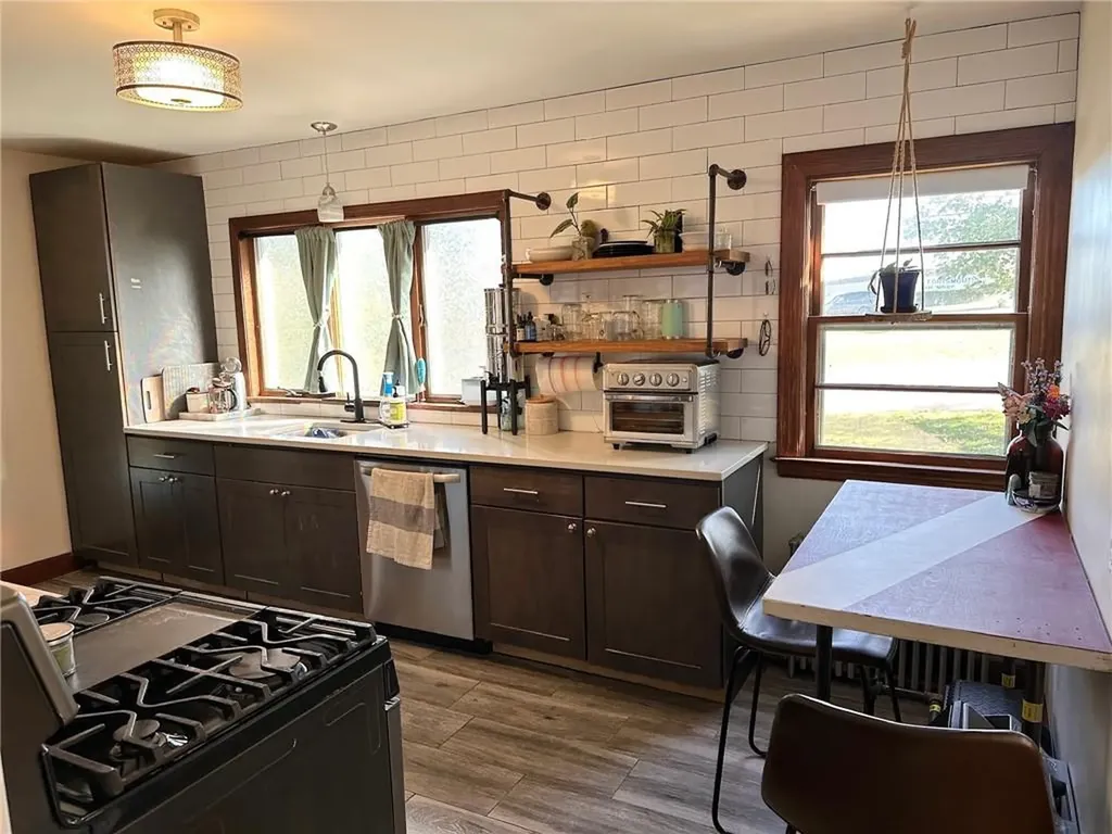 749 West Main Road Portsmouth RI 02871