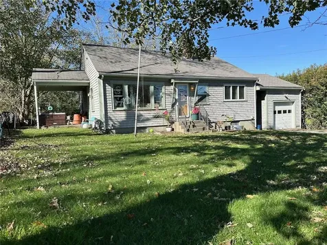 749 West Main Road Portsmouth RI 02871