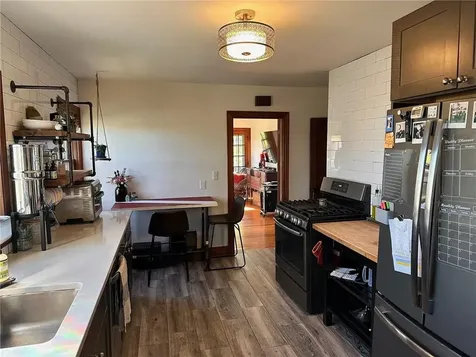 749 West Main Road Portsmouth RI 02871