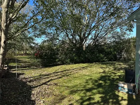 749 West Main Road Portsmouth RI 02871