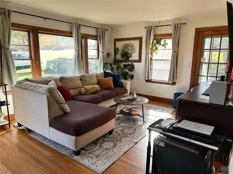 749 West Main Road Portsmouth RI 02871