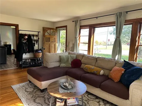 749 West Main Road Portsmouth RI 02871