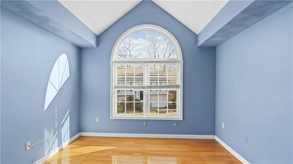 11 College Hill Road Warwick RI 02886