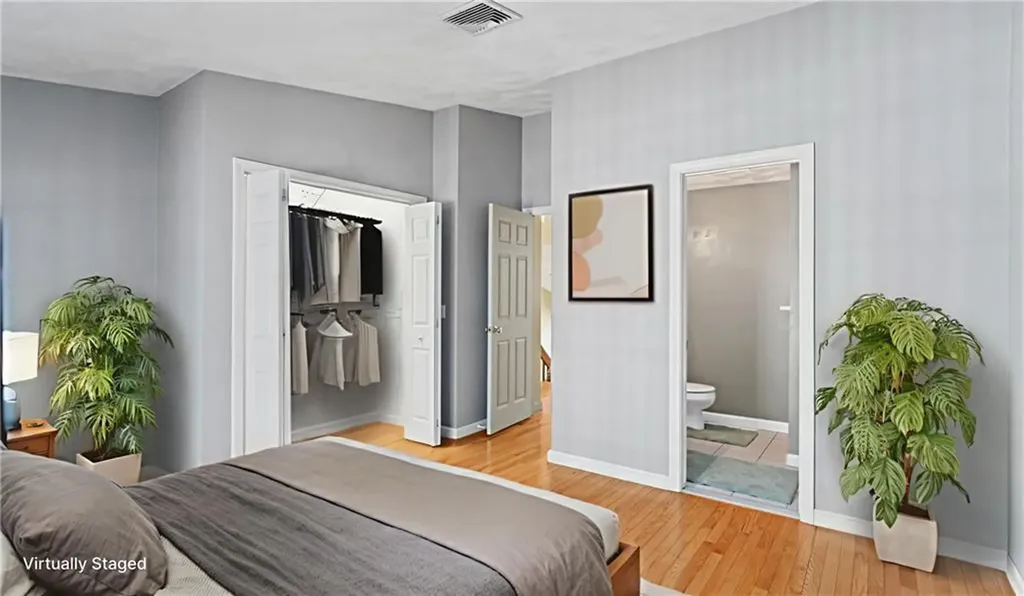 11 College Hill Road Warwick RI 02886