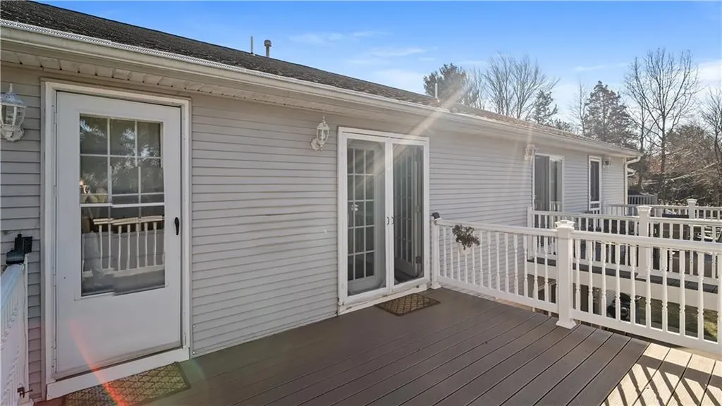 11 College Hill Road Warwick RI 02886