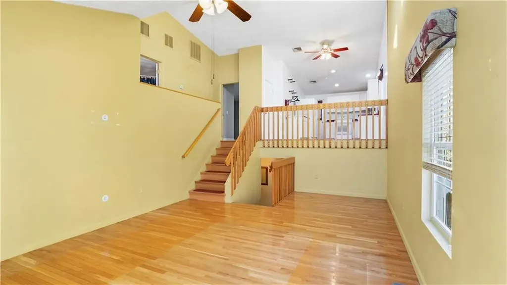 11 College Hill Road Warwick RI 02886