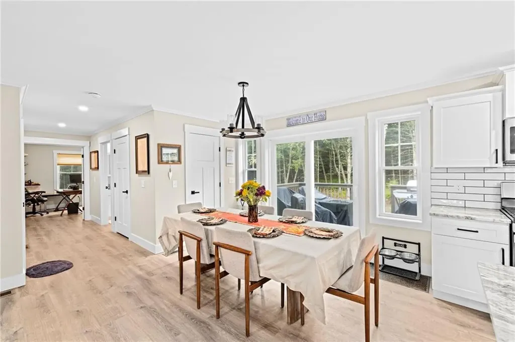 8 Big River Road Coventry RI 02816