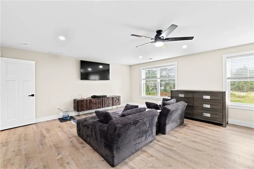 8 Big River Road Coventry RI 02816