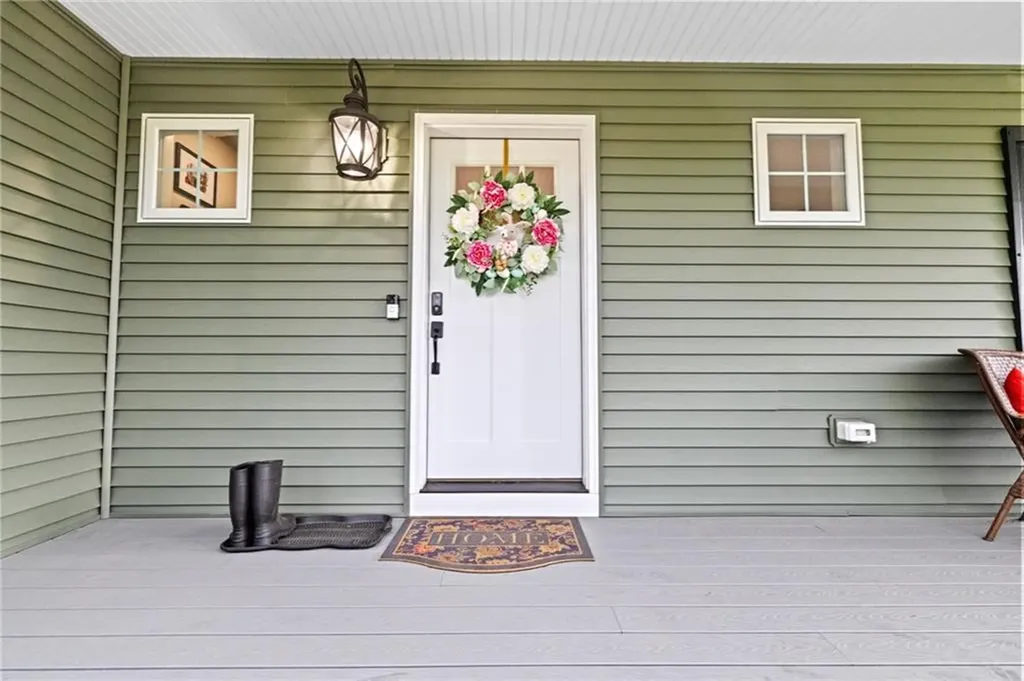 8 Big River Road Coventry RI 02816