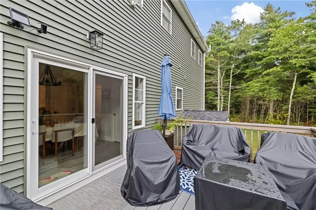 8 Big River Road Coventry RI 02816