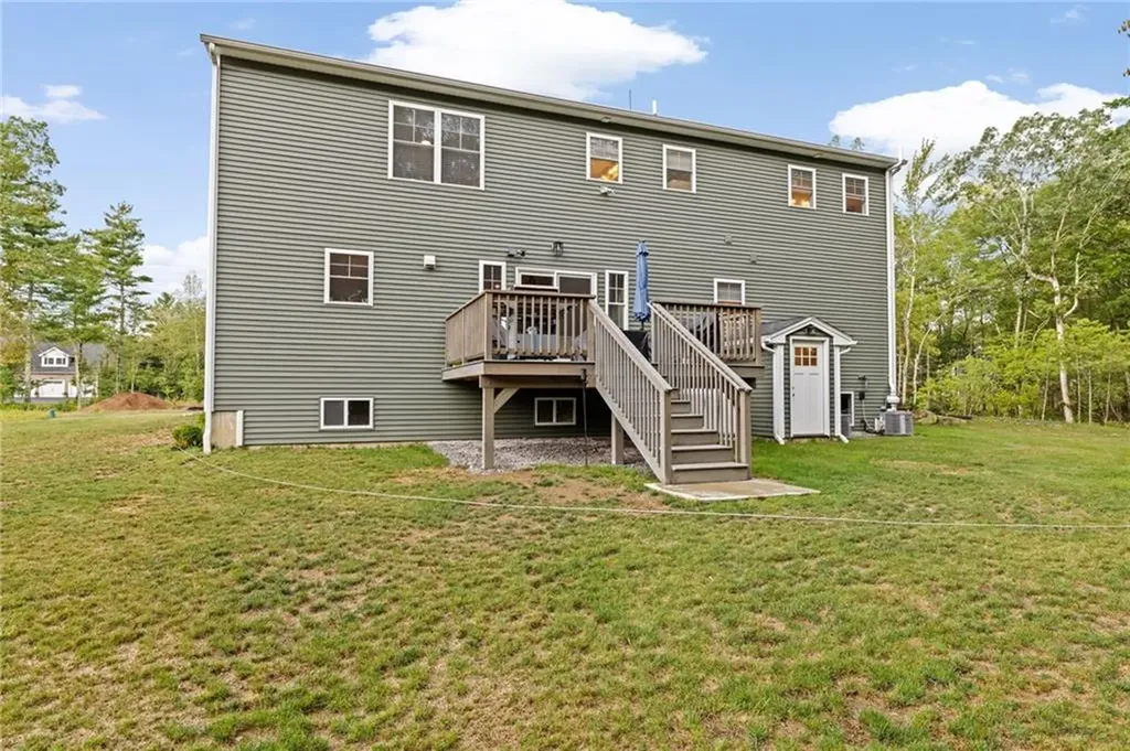8 Big River Road Coventry RI 02816