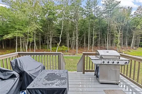 8 Big River Road Coventry RI 02816