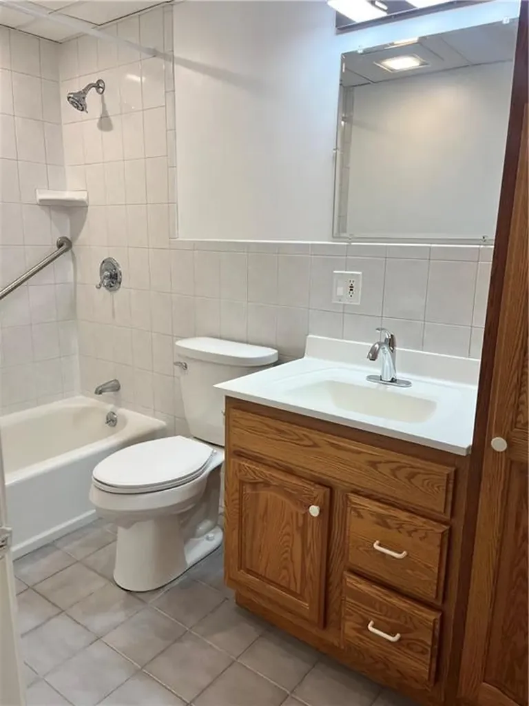 132 Hoffman Avenue Cranston RI 02920