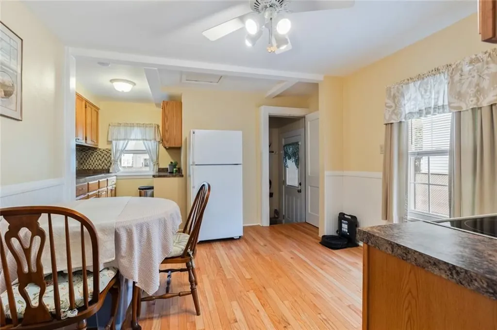 113 Oakland Avenue Pawtucket RI 02861